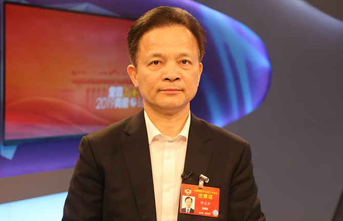 全國政協(xié)委員、中國工程院副院長(zhǎng)鐘志華：推進(jìn)工程教育改革與創(chuàng)新創(chuàng)業(yè)創(chuàng)造
